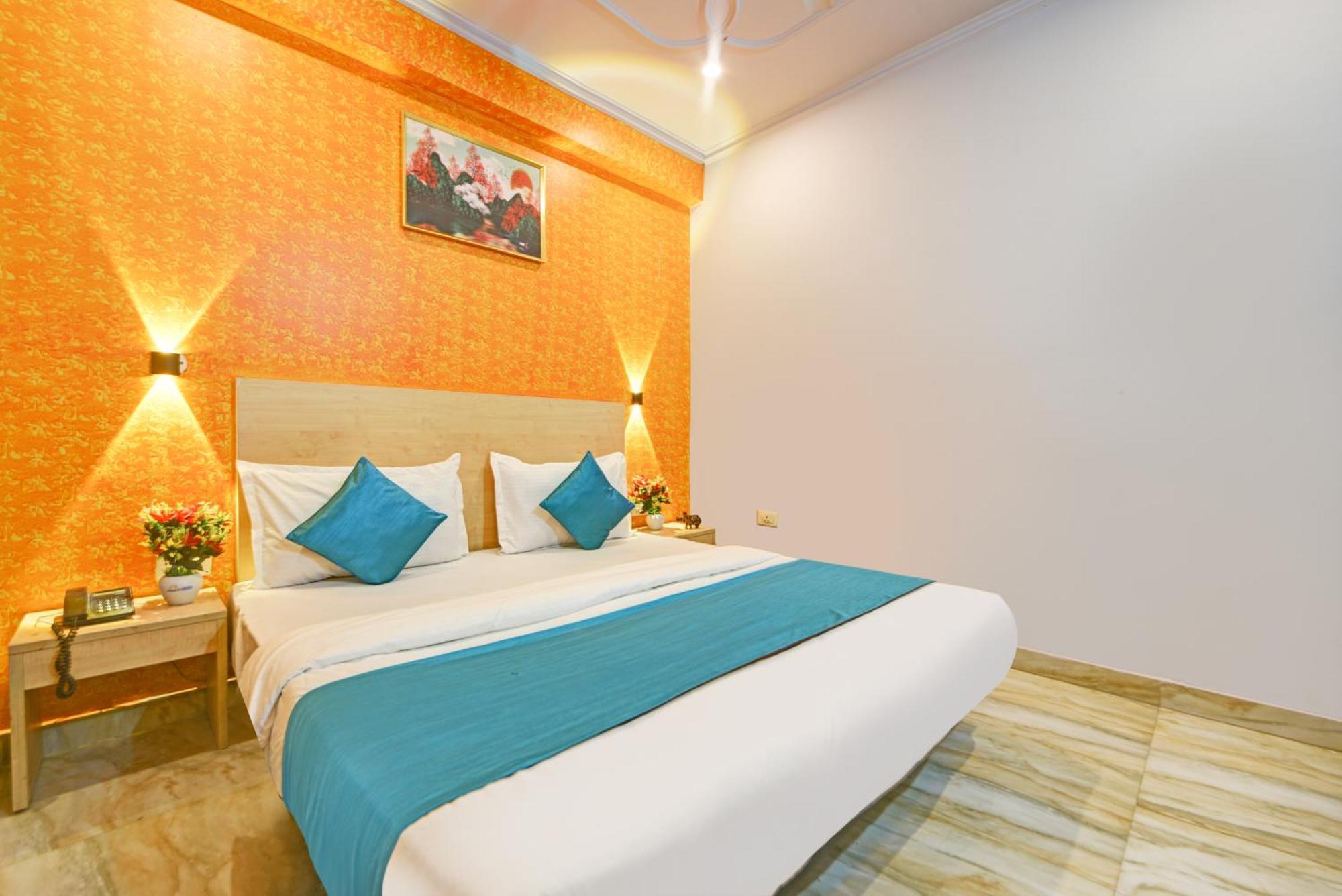 Royal Spark Inn1 - Medicity Gurugram, Near Medanta Hospital Gurgaon Exterior photo